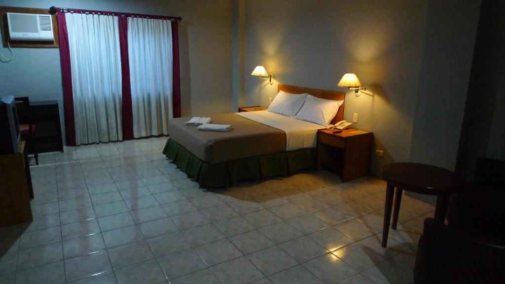 Sequoia Inn Davao City Стая снимка