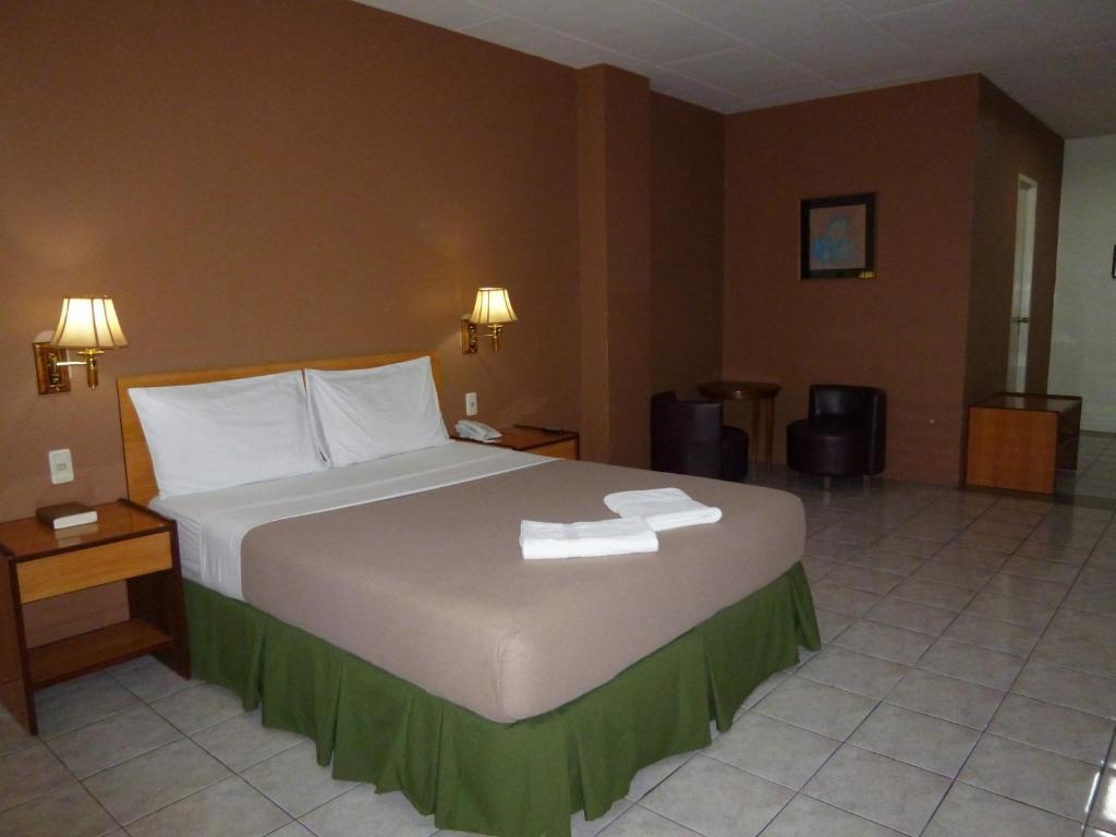 Sequoia Inn Davao City Стая снимка