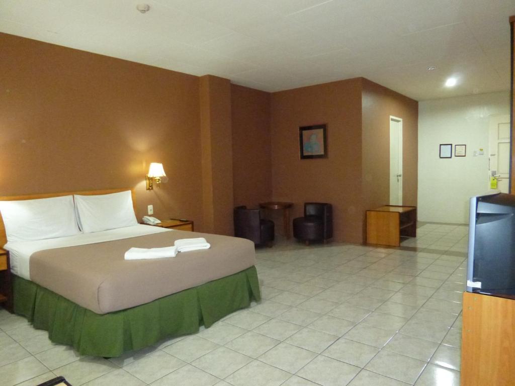 Sequoia Inn Davao City Стая снимка
